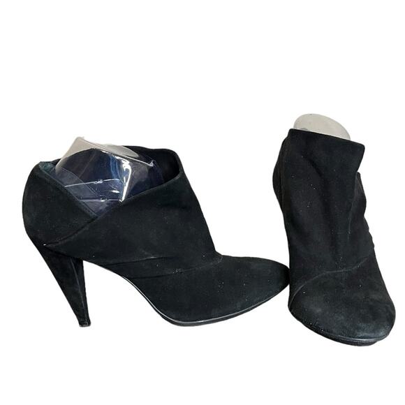 COACH Astrid Black Soft Suede High Heel Ankle Bootie Women’s Size 9 - Picture 4 of 12